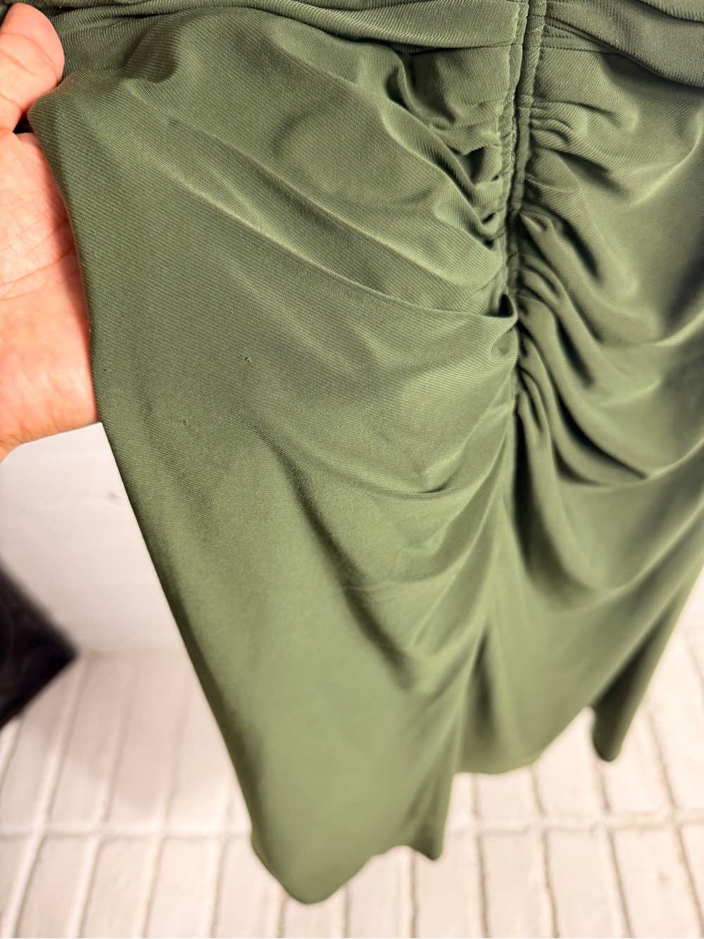 NW Collections Y2K Olive Green Cocktail Dress Size 4 Embellished Ruched - Picture 6 of 7